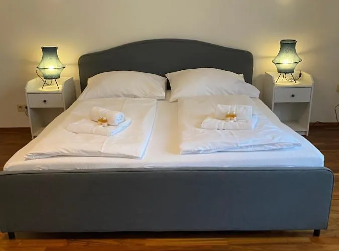 Apartamento Schlossberg Blick -top 7 Self Check-in